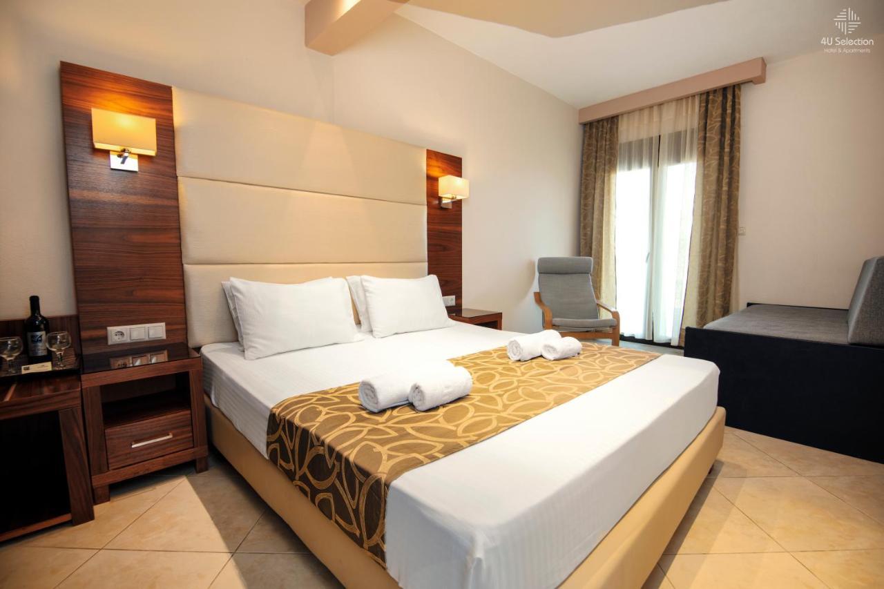 4-You Residence อาโยส นิโกลาออส ภายนอก รูปภาพ