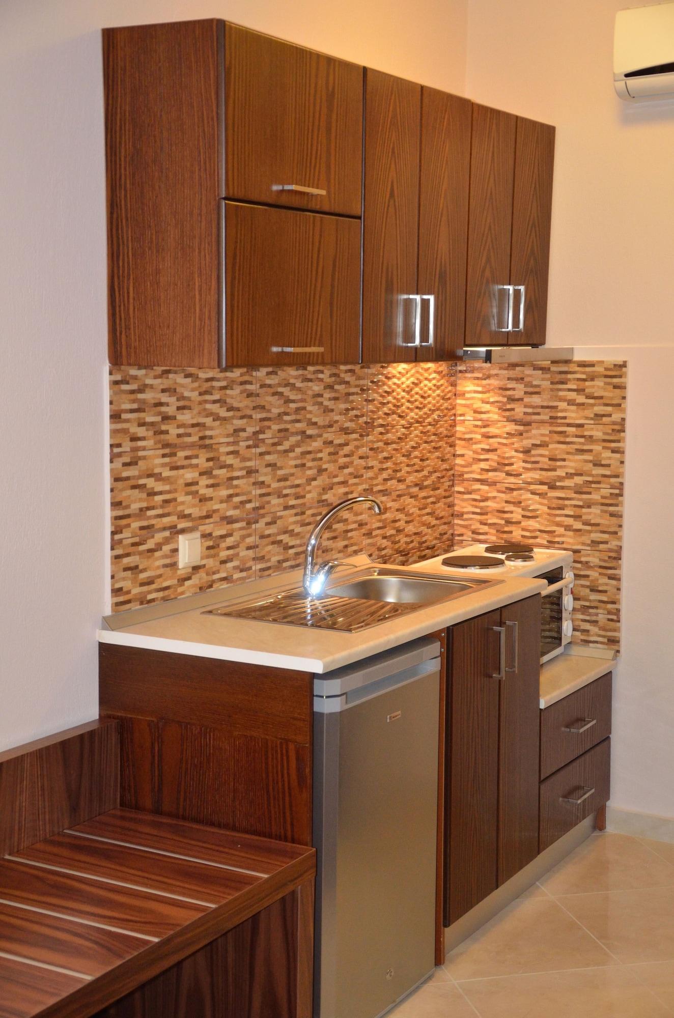 4-You Residence อาโยส นิโกลาออส ภายนอก รูปภาพ