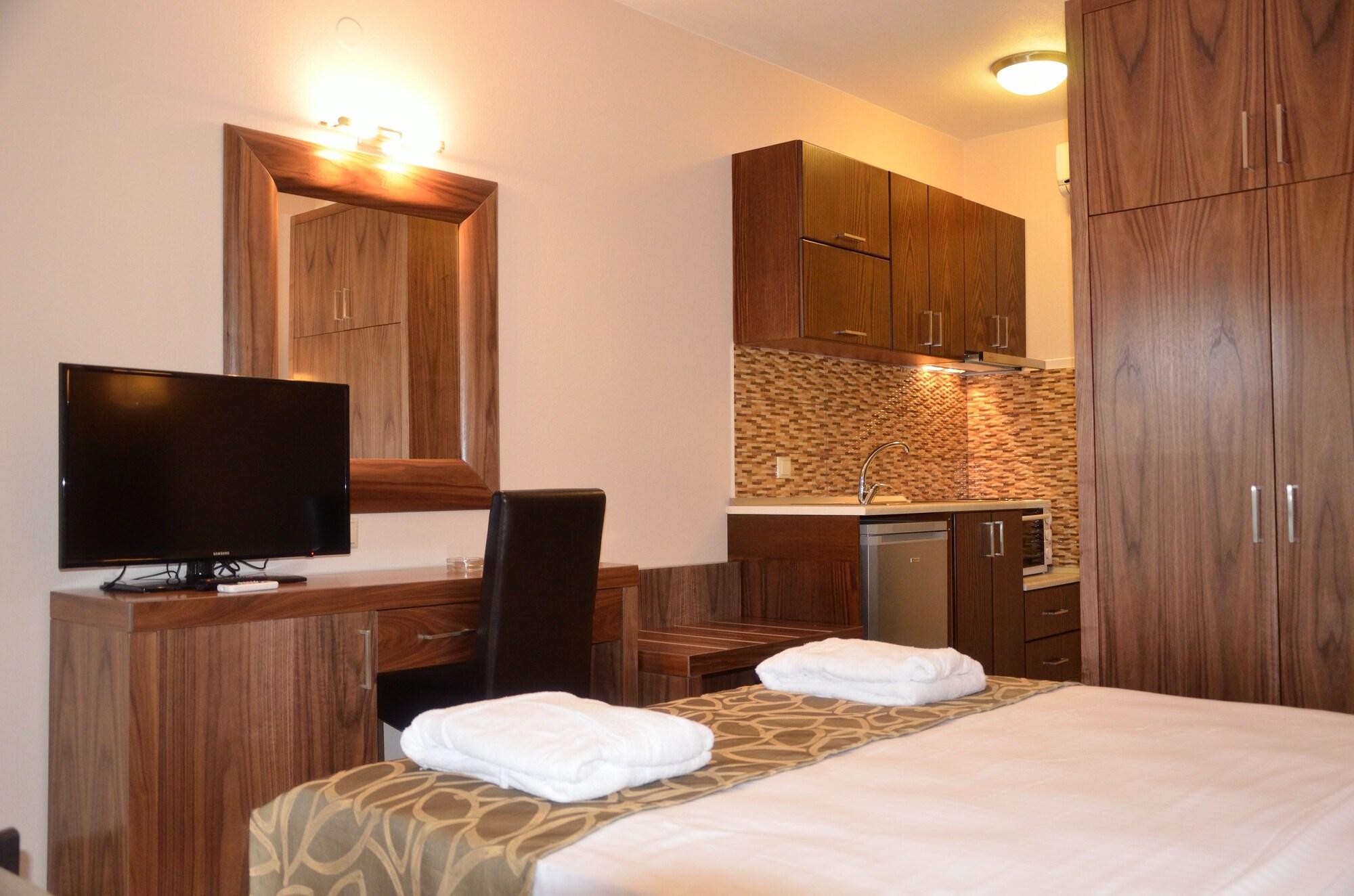 4-You Residence อาโยส นิโกลาออส ภายนอก รูปภาพ