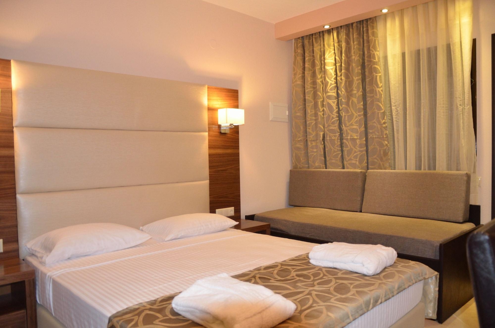 4-You Residence อาโยส นิโกลาออส ภายนอก รูปภาพ